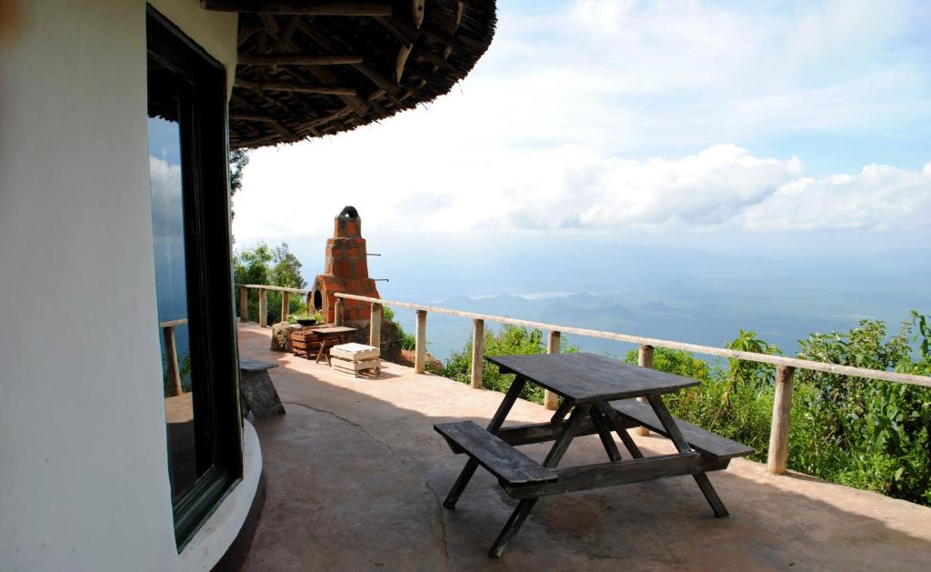 Mambo View Point Eco Lodge